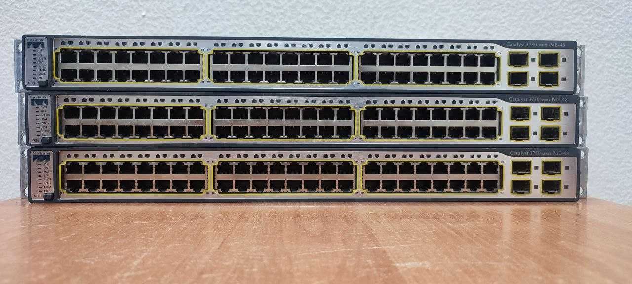 Комутатор Cisco WS-C3750-48PS-S та WS-C3750v2-48PS-S