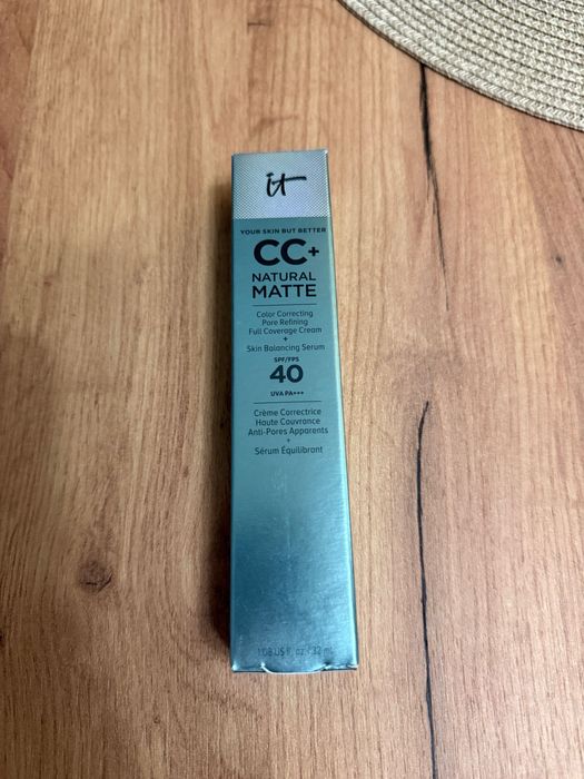 it cosmetics cc matte fair ivory тональний крем