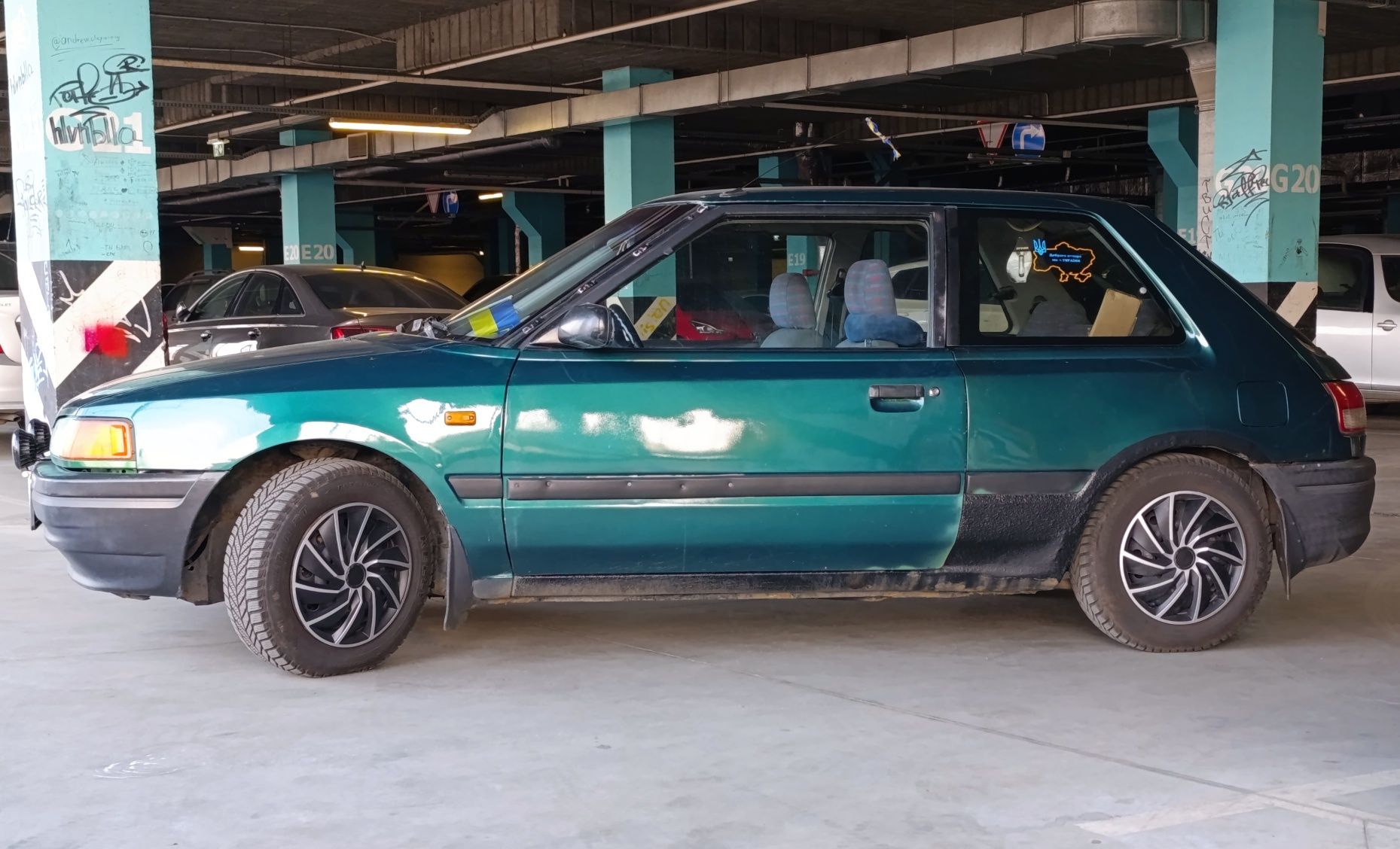 Продам Mazda 323 BG 1.3 бензин 1992р ДЗВОНІТЬ