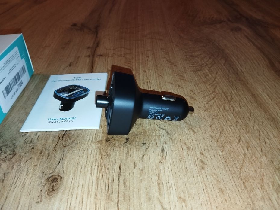 Transmiter samochodowy