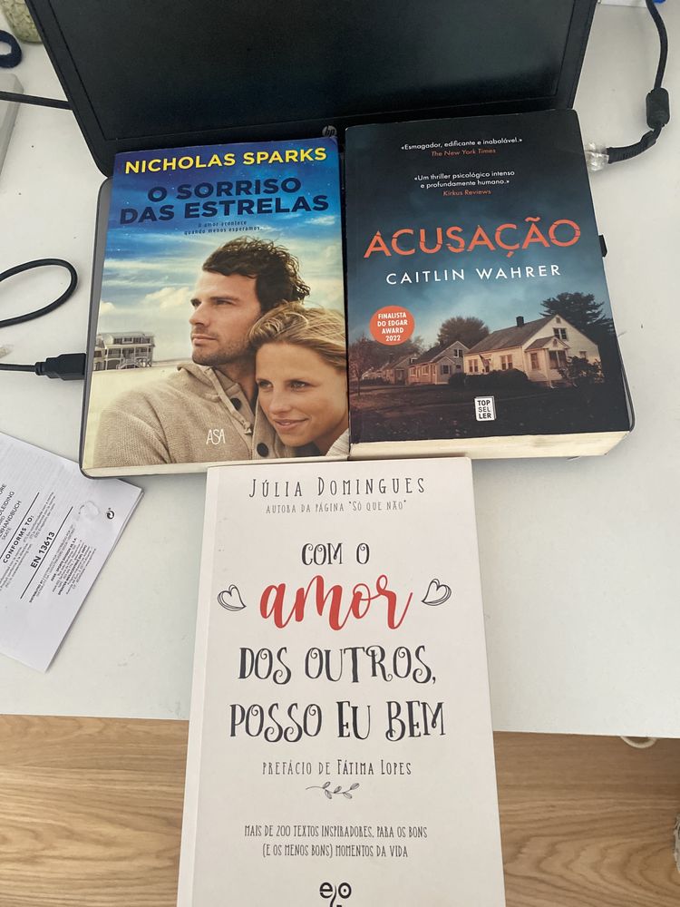 Vários livros romance / auto ajuda etc