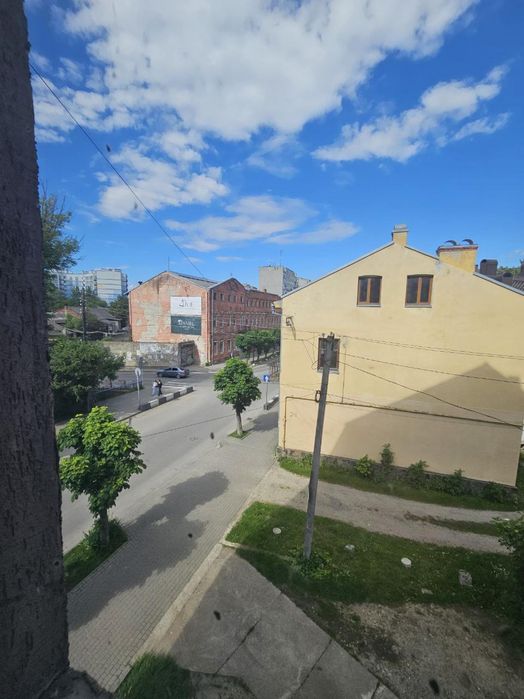 3кім квартира сирець/ вул.С.Стрільців /м.Коломия