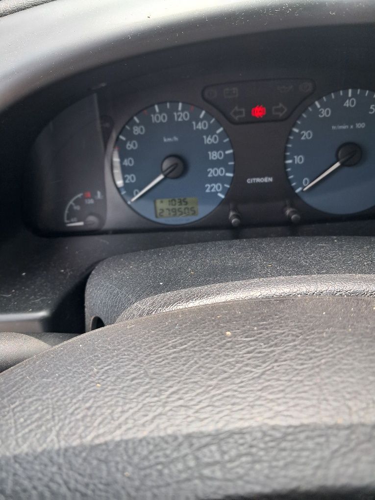 Vendo Citroën xara em bom estado de conservação  de mecânica e  caixai
