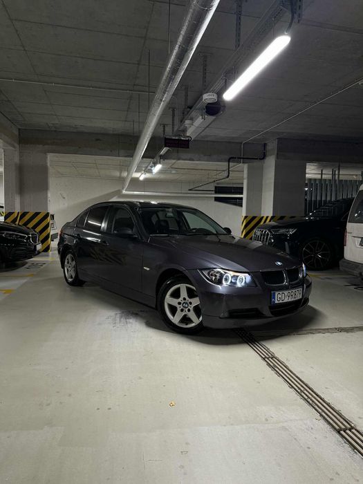 BMW Seria 3 E90 2.0d M47 – zadbane, bogate wyposażenie