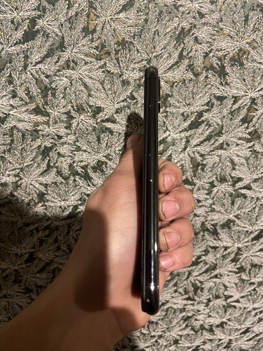 Айфон 10 х в идиальном состоянии