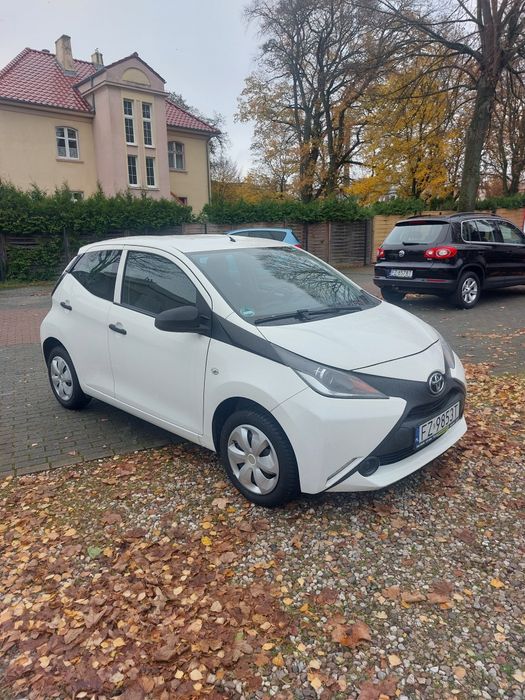 Toyota Aygo 2016 r mały przebieg
