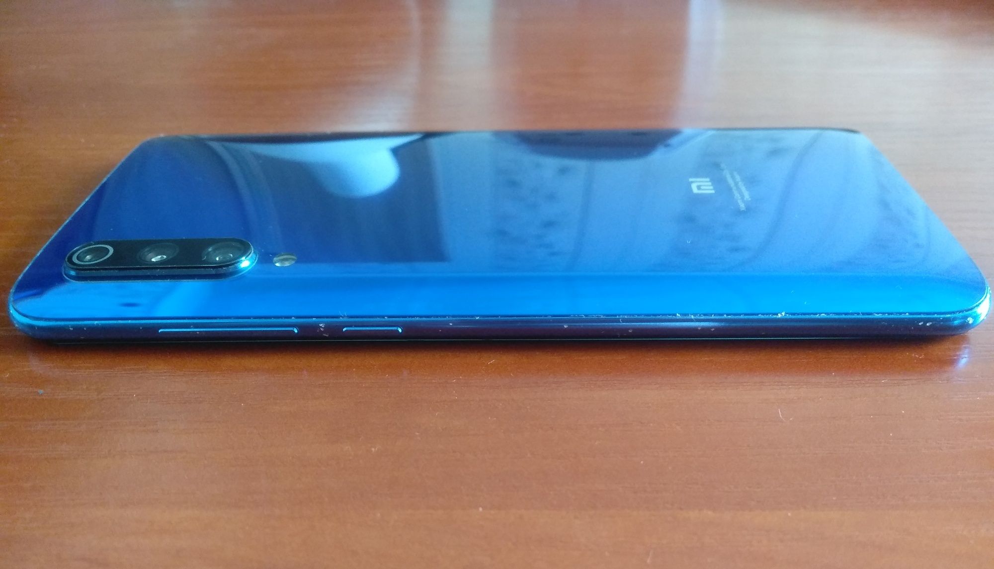 Смартфон Xiaomi mi 9 6/128gb Ocean Blue