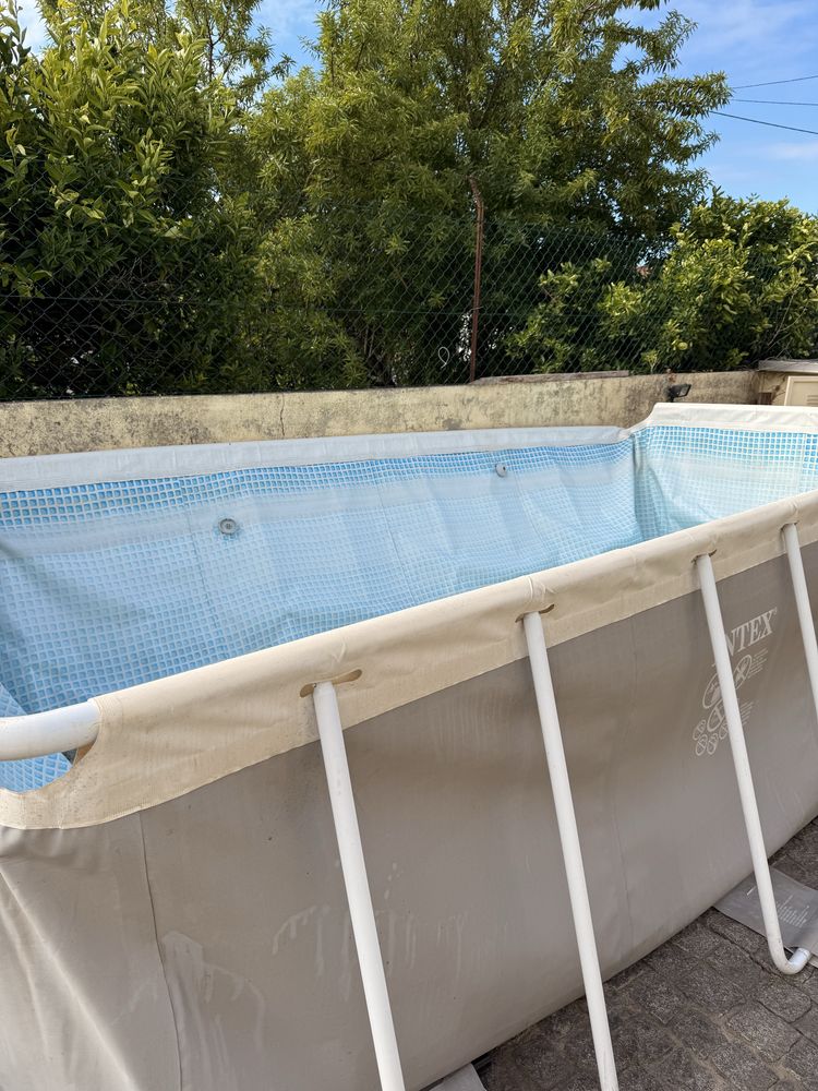 Piscina com  488x244x107
