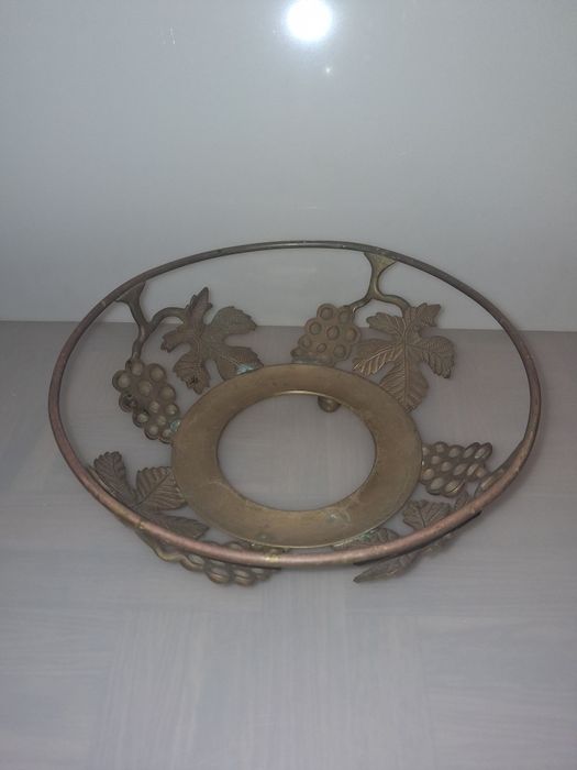 Antiga Fruteira em Bronze Trabalhada