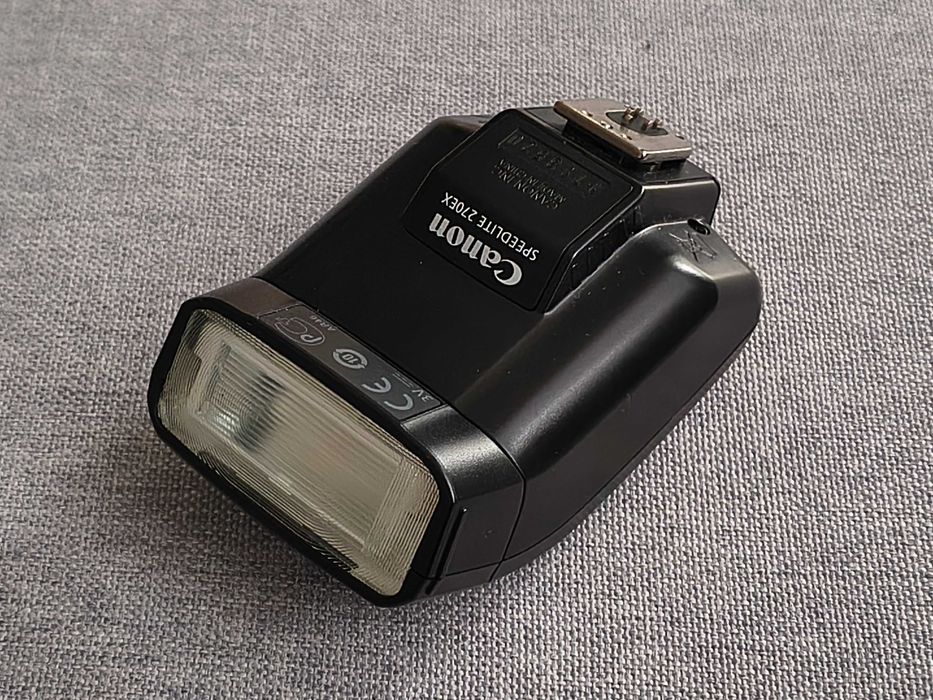 Lampa błyskowa Canon 270EX