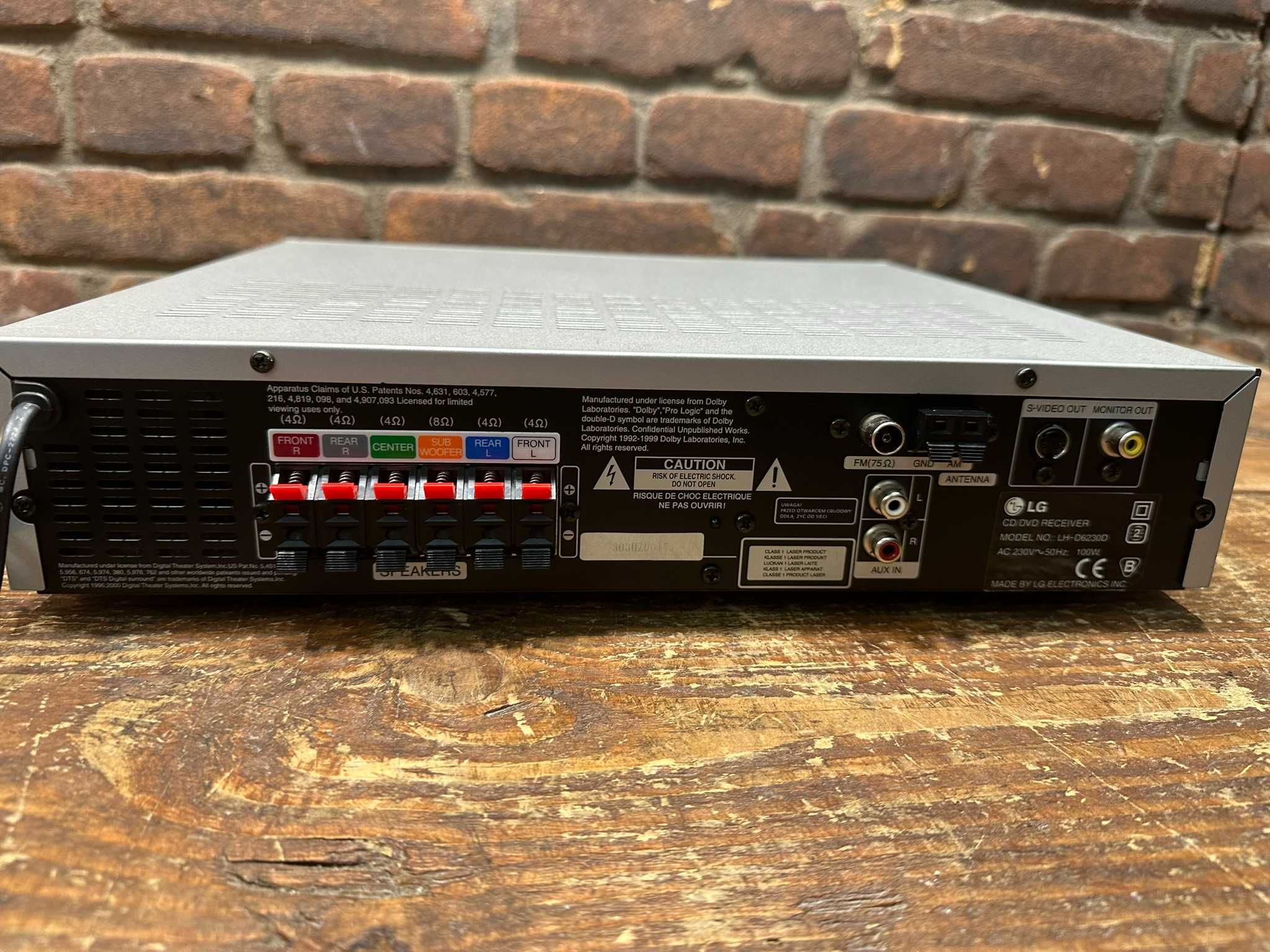 Amplituner z odtwarzaczem DVD LG LH-D6230