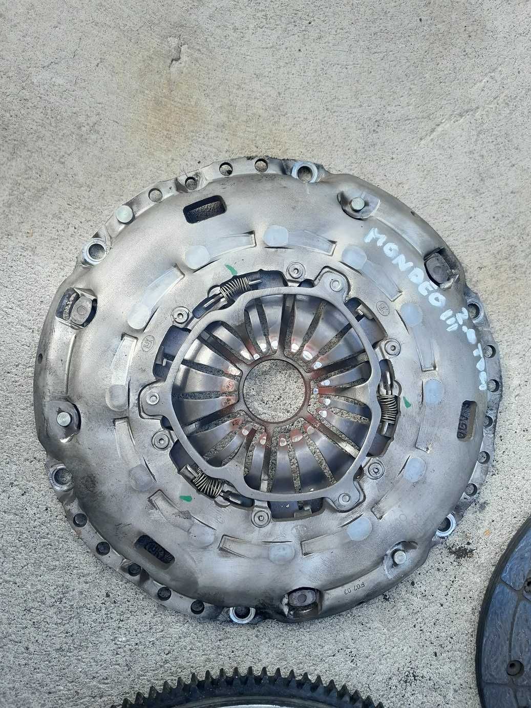 Mondeo mk3 lift 2.0 TDCI - dwumas tarcza docisk sprzęgło KOMPLET