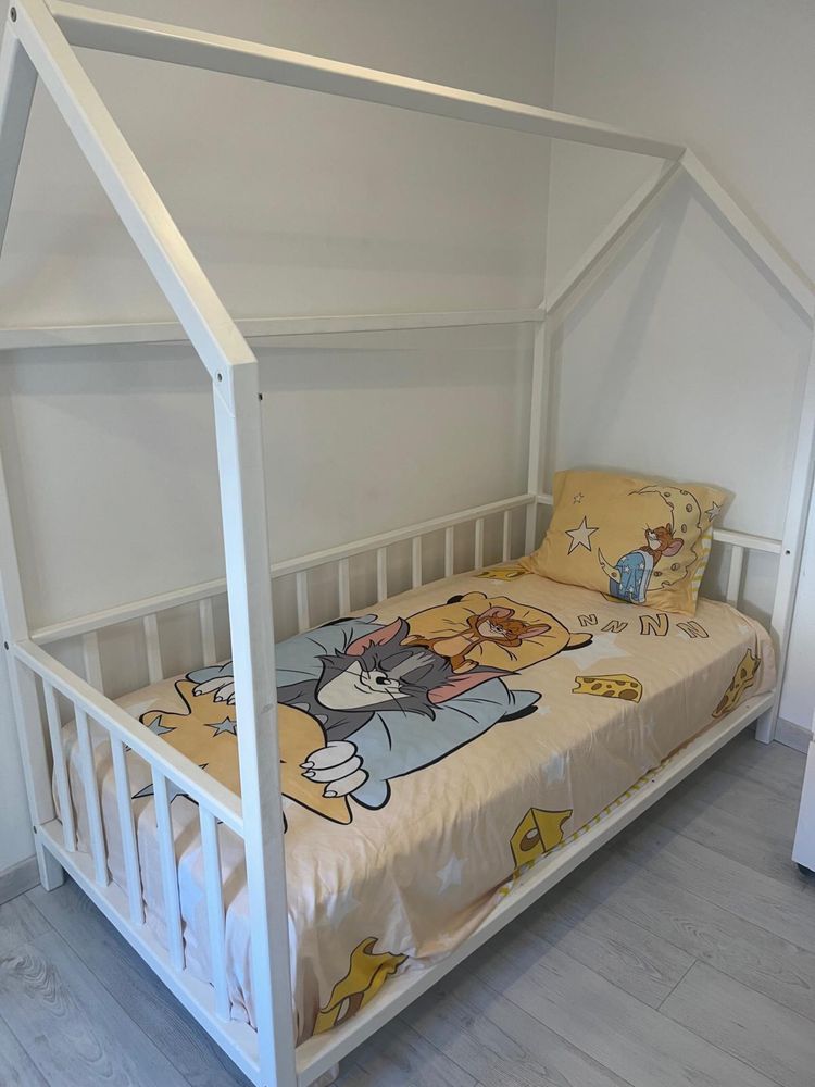 Cama casa crianca