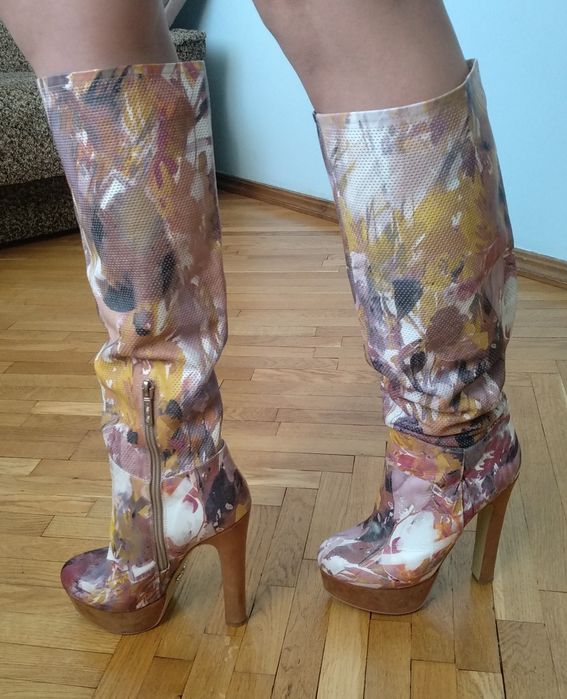 Распродажа.Чоботи жіночі , Іспанія.37р.