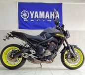 Yamaha MT 09 Night Fluo