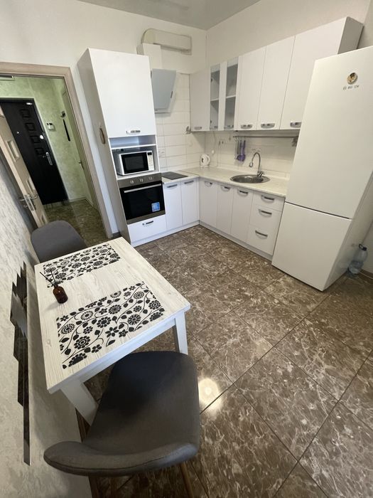 Аренда посуточно квартира Новострой Таирова,Сити Центр,Киевский район