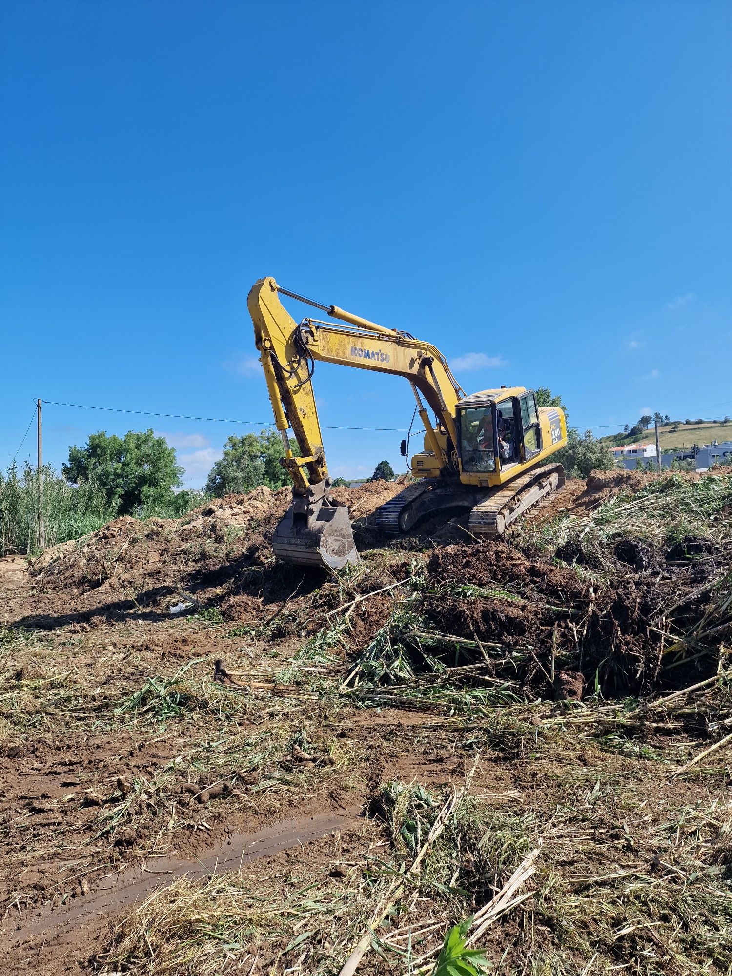 Cofragens e terraplanagens