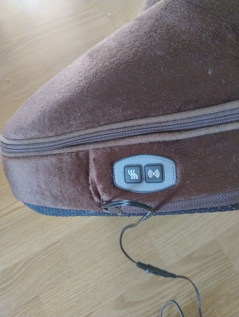 Elektryczny but ogrzewająco masujący