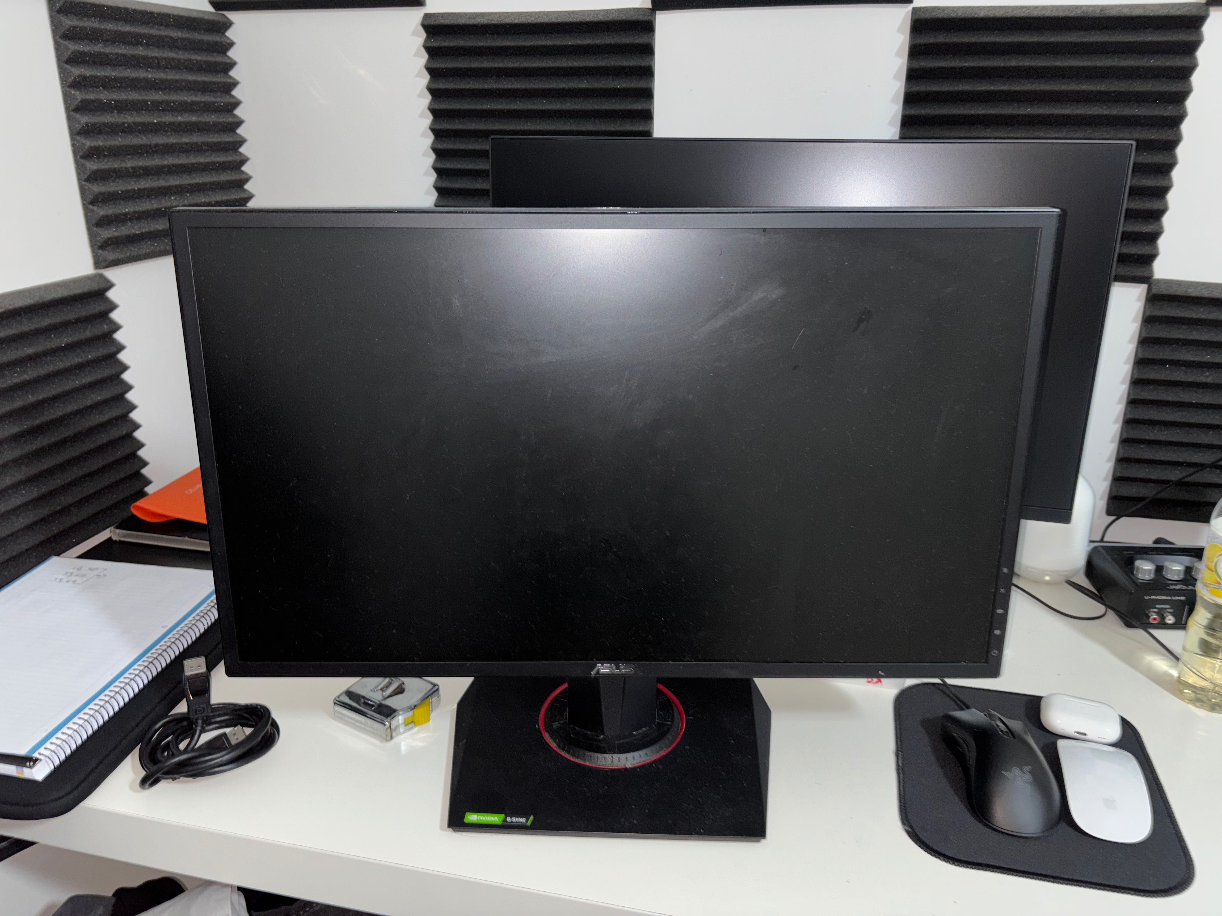 Monitor ASUS 27” 165hz
