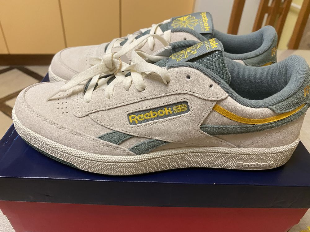 Кроссовки Reebok Original 43 размер