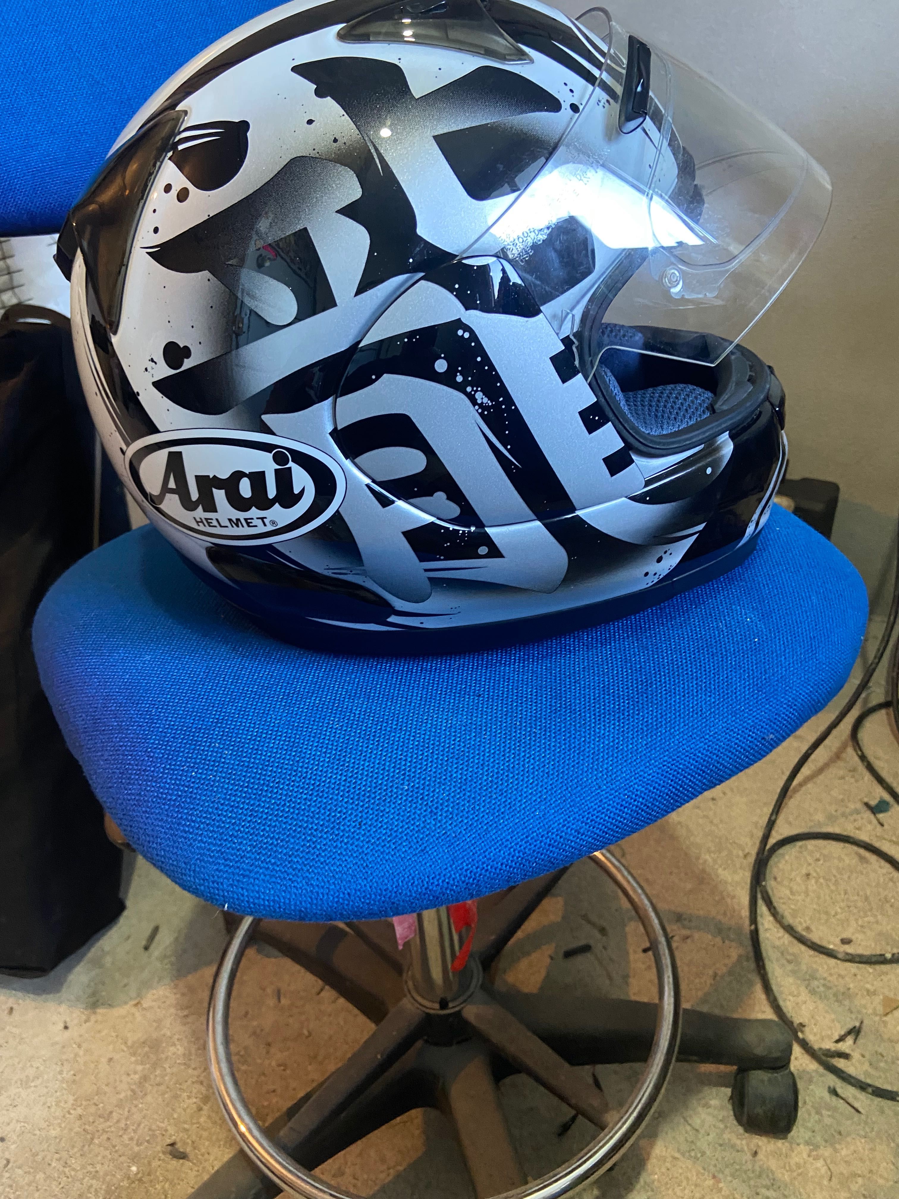 Arai capacete chaser and axes