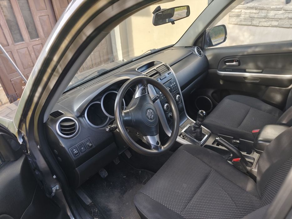 Suzuki grand Vitara 1.9ddis 4x4 reduktor z Włoch bez rdzy