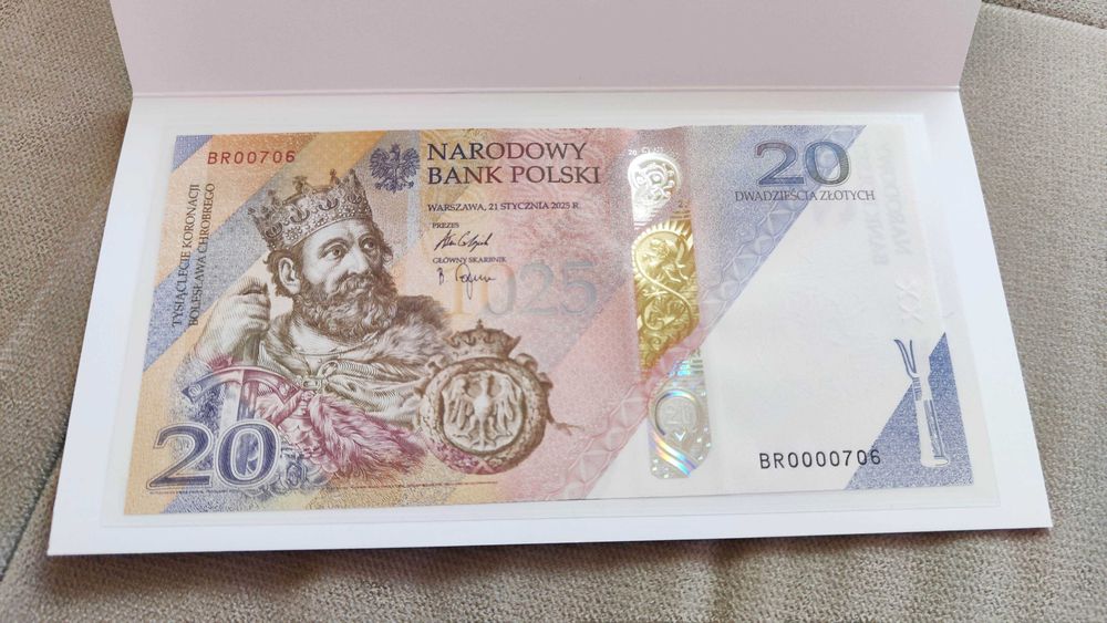 Niski numer !! Banknot 20zł Tysiąclecie koronacji Bolesława Chrobrego