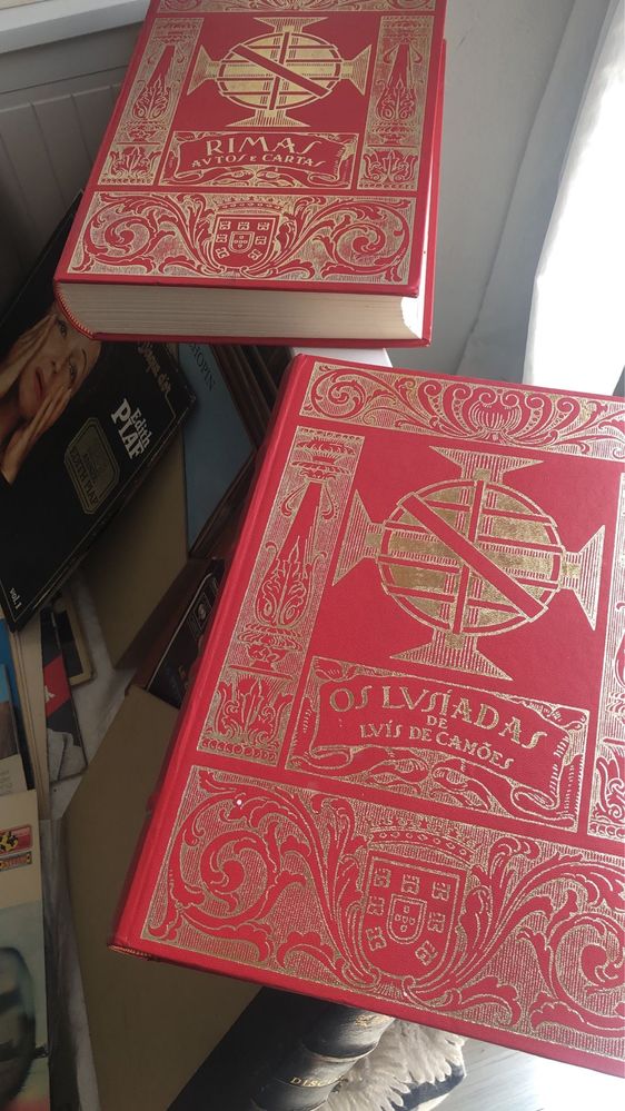 Livros - Os Lusiadas e Rimas
