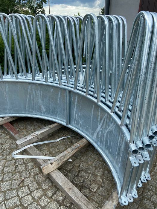 Paśnik karmik dla bydła koni na 12 stanowisk nowy ocynkowany
