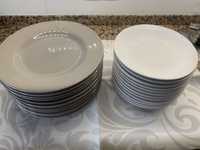 Conjunto de louça (prato, taças, saladeira) - 43 pecas