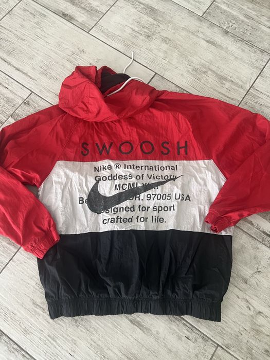 Nike swoosh вітровка чоловіча , L