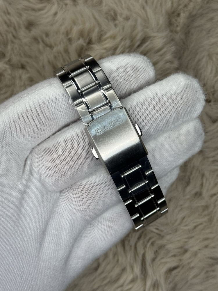 Чоловічий годинник Casio MTP-E515D-1A , оригінал мужские часы