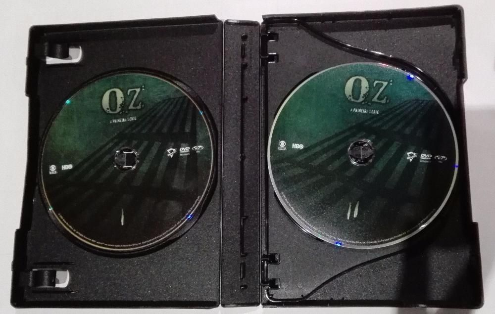 "OZ" A Primeira Série