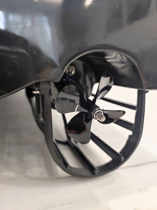 Карповий кораблик для рибалки GPS ST70-30 на 40 точок БАТАРЕЯ 30А