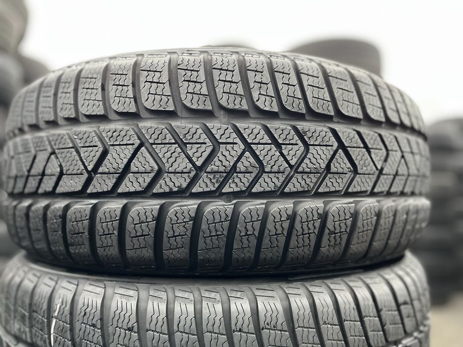 235/50/R19 (зима) Pirelli sottozero 3