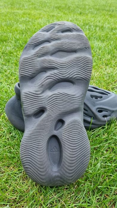 Adidas Yeezy foam runner rozmiar 40.5
