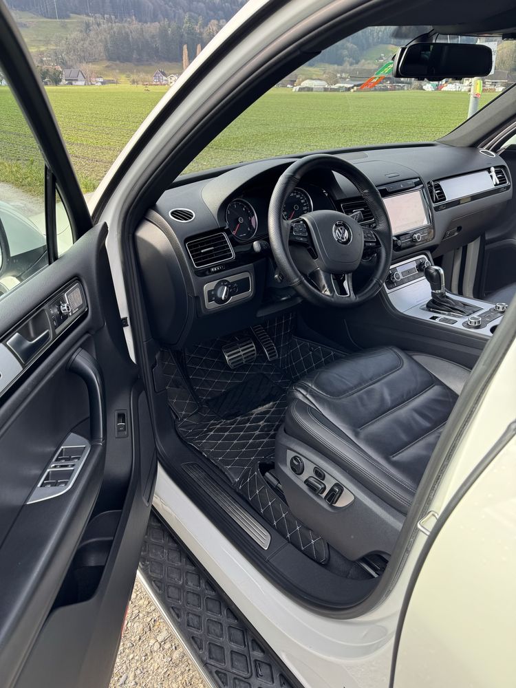 VW Touareg 3.0 Швейцарія