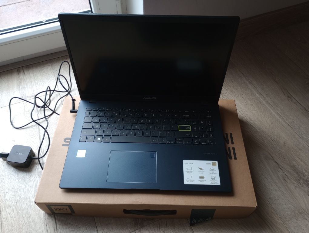 Laptop, Asus E510k