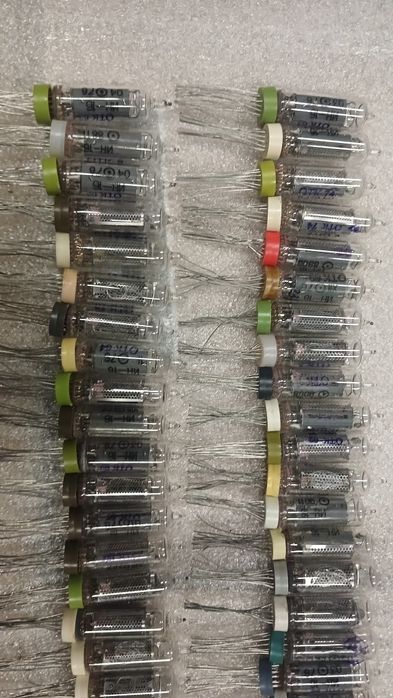 Продам индикаторы ин-16 новые 60шт