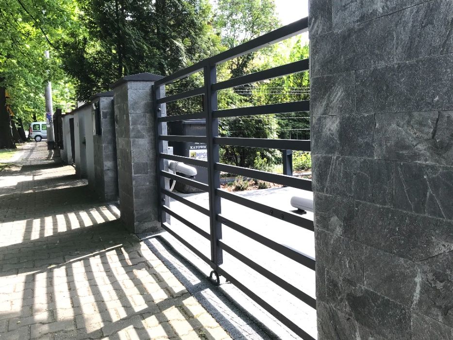 Kamień DEKORACYJNY Elewacyjny ŁUPEK Naturalny SILVER GREY ozdobny