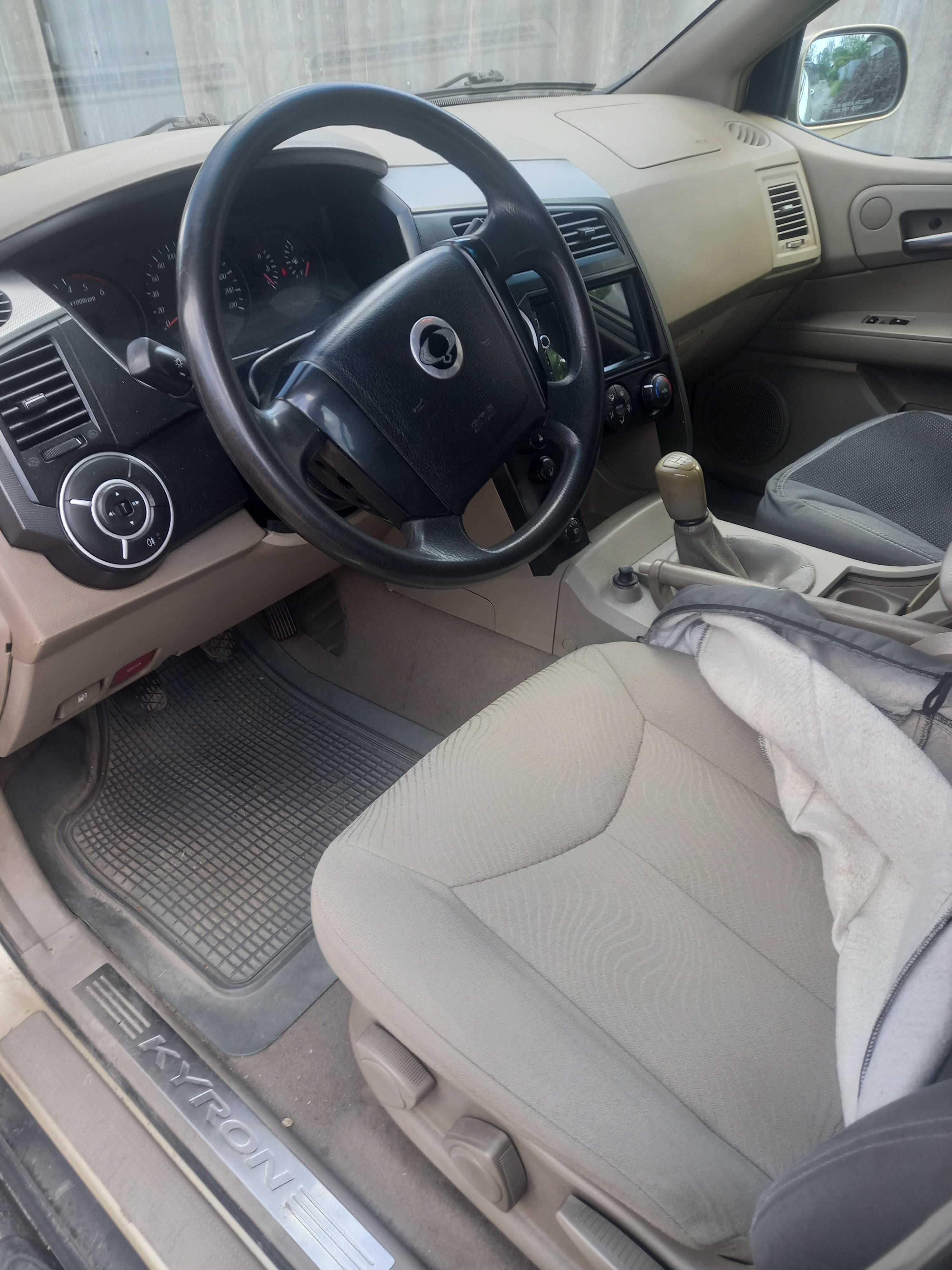 Продам легковой автомобиль Ssang Yong