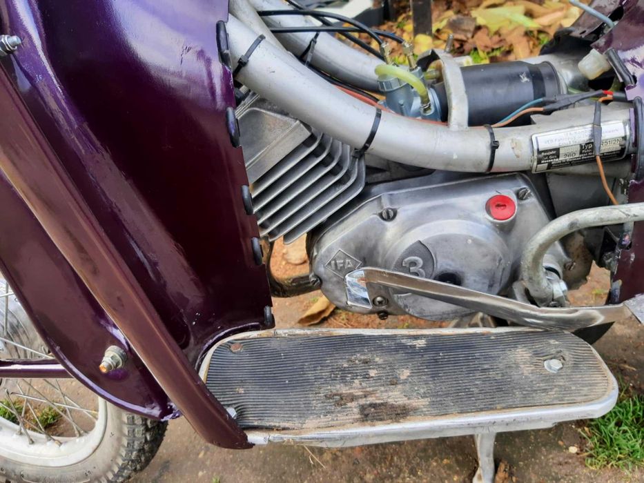 Simson kr 51 w dobrym stanie dużo nowych części