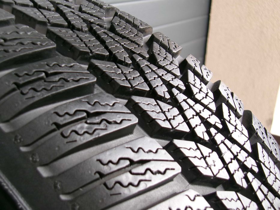 2x Opony zimowe 165/70r14 Dunlop Winter Response 2 J.Nowe