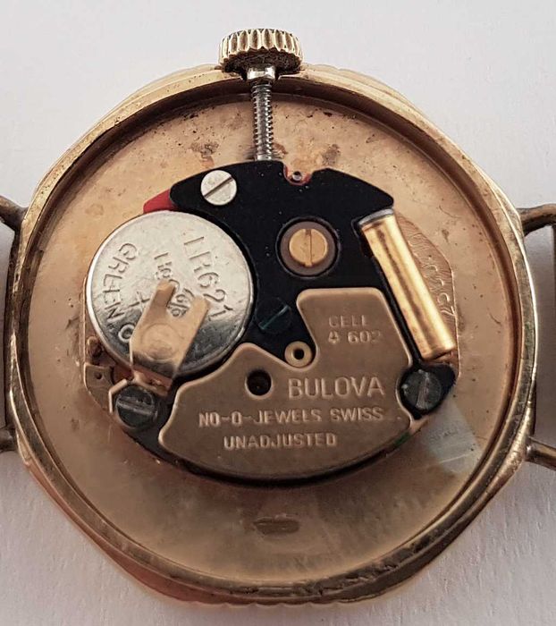 Damski zegarek BULOVA - kwarcowy - ośmiokątna koperta