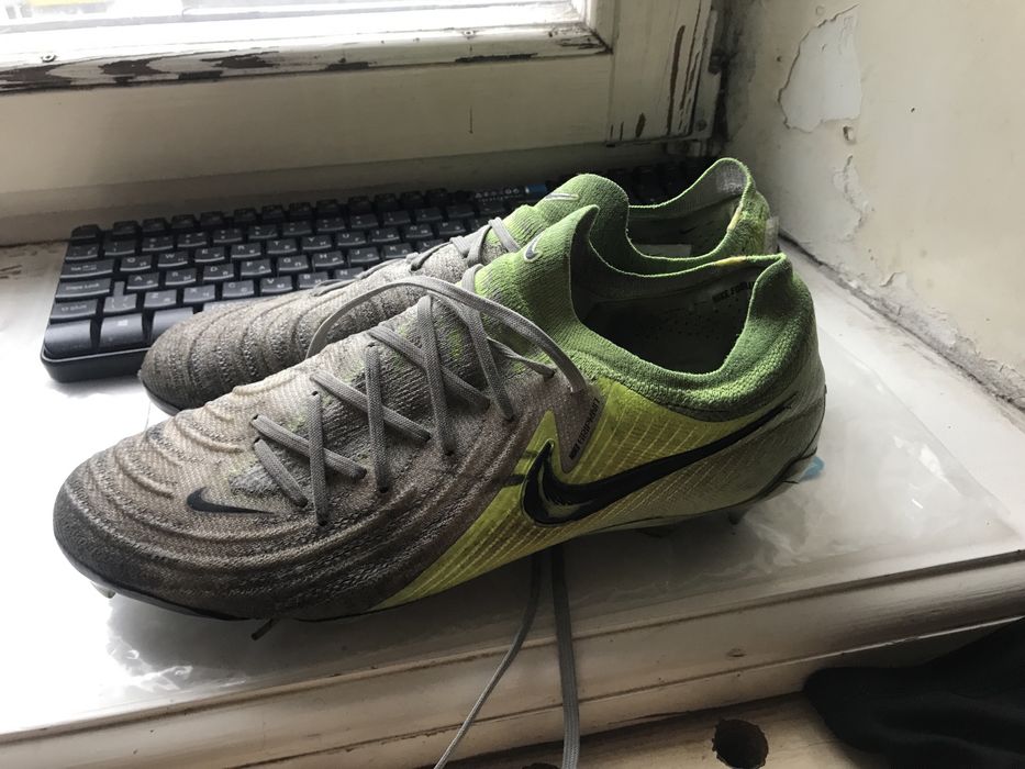 Бутсы Nike phantom. Елитки, профи !
