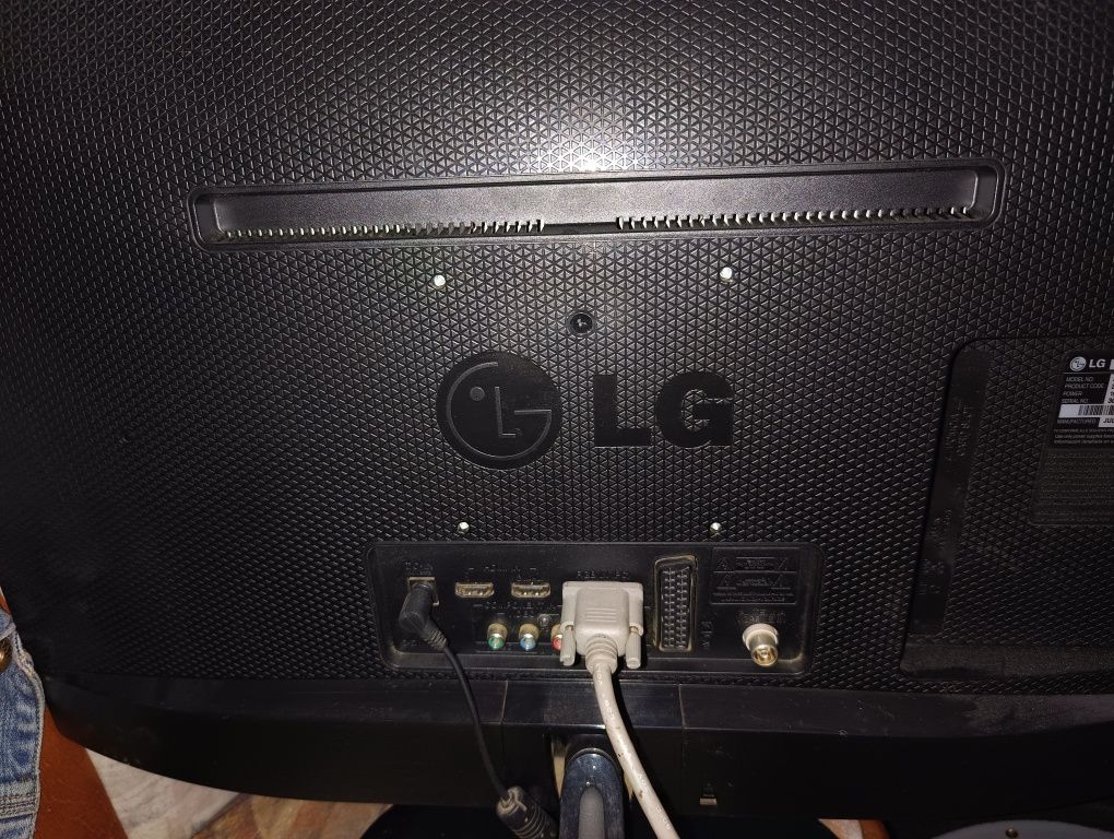 Sprzedam komputer z monitorem