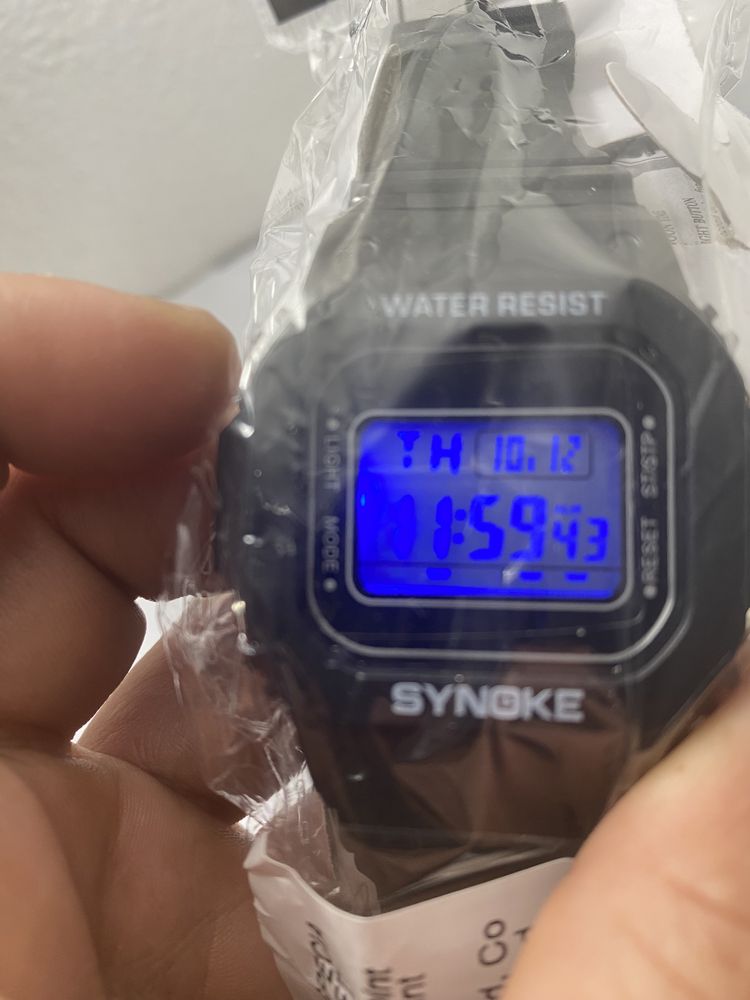 Relógio digital prova de água