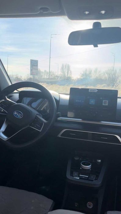 Оренда електромобіля BYD 22-25 року