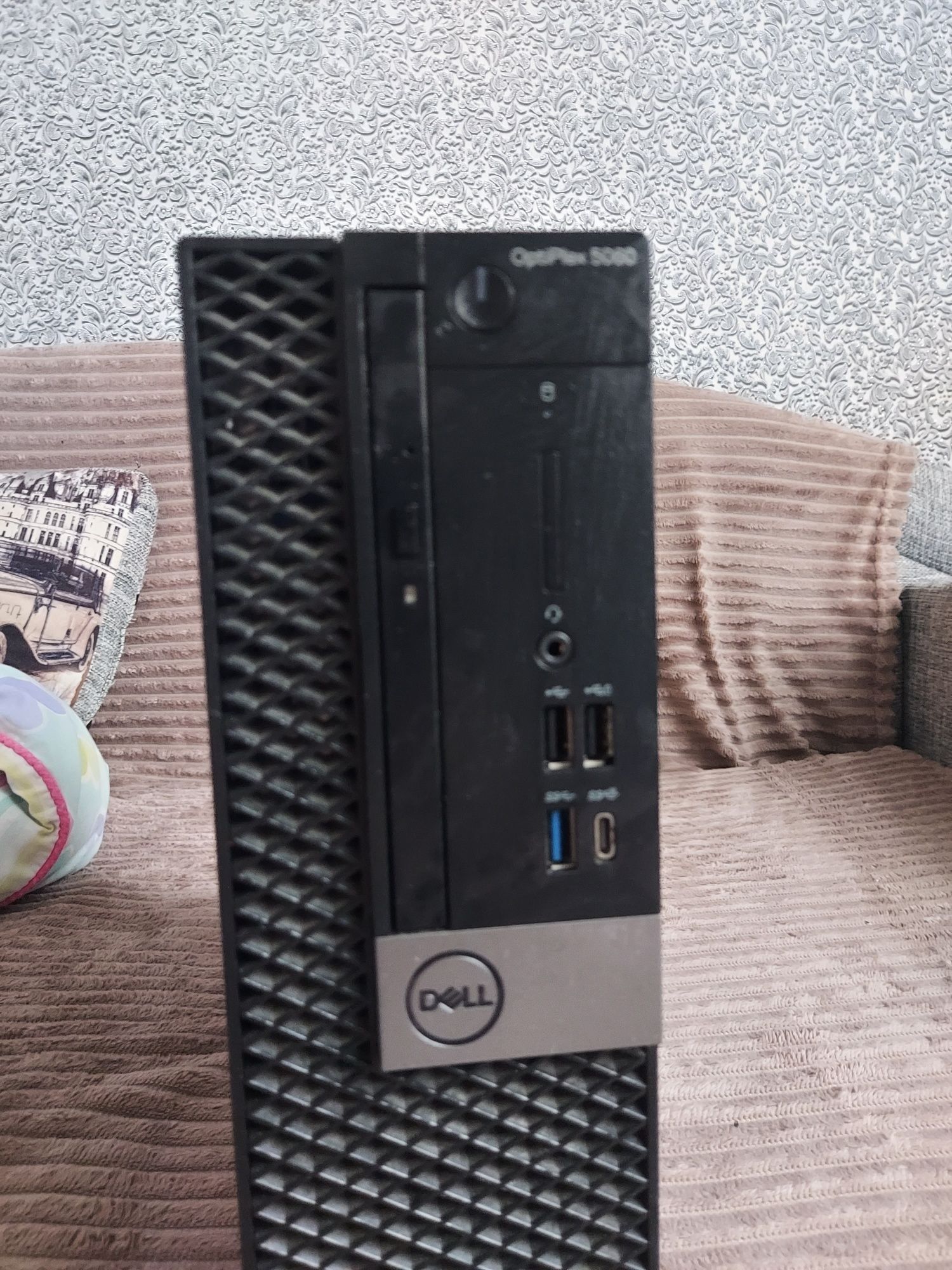 Продам компьютер Dell optiplex 5060