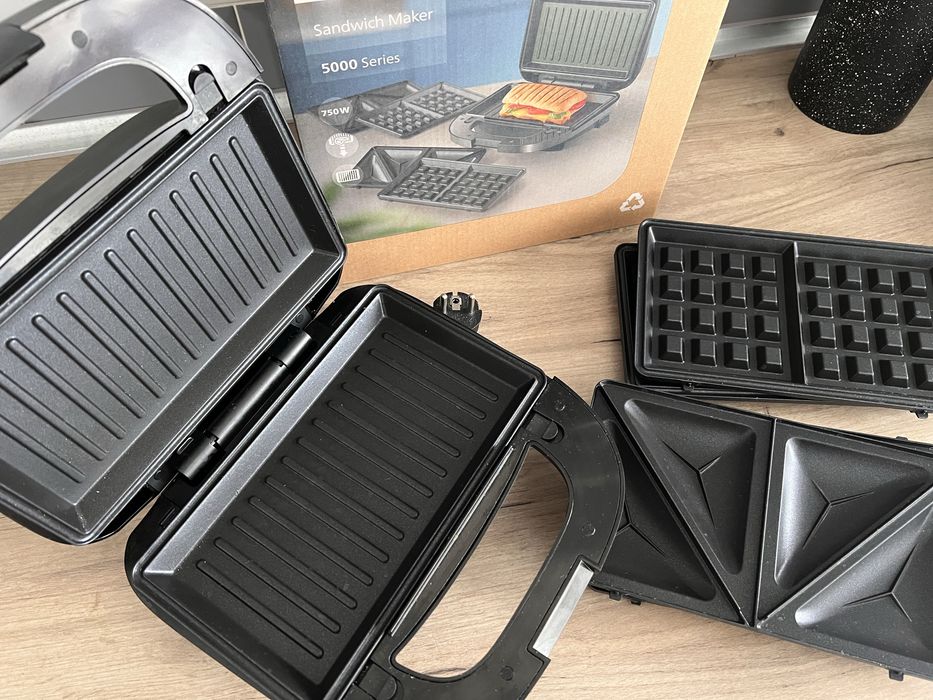 Бутербродниця / гриль / вафельниця PHILIPS Series 5000